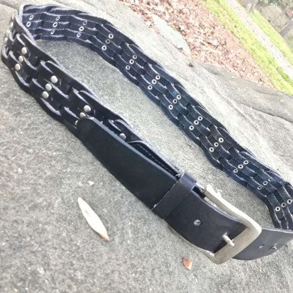 Genuine Leather Belt Metal Studded Rivets Grommets Gothic Grunge Punk Rock M-L - Picture 15 of 16